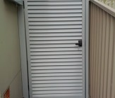Sunscreens & Privacy Doors
